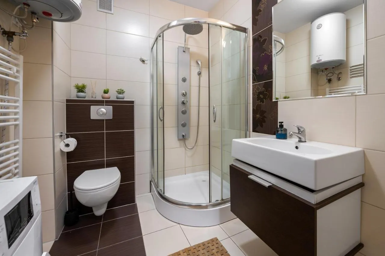 Tatraholiday - Apartament Tatrzanski Jaszczurowka Zakopane